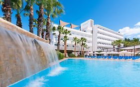 Azuline Hotel Bergantin